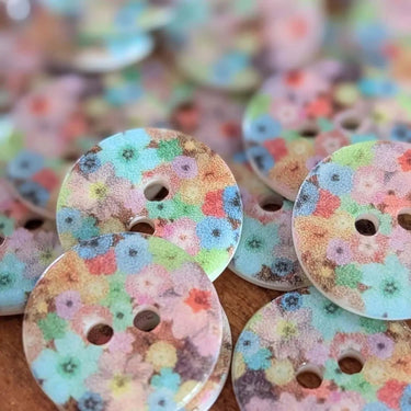 15mm multi colour floral shell buttons (K9) with vibrant floral patterns, perfect for crafting and sewing projects, SKU 5367