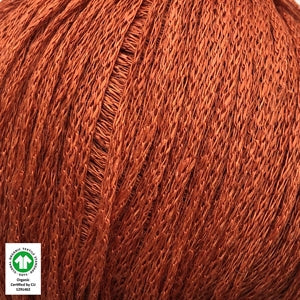 Close-up of Løvetand by CaMaRose, organic linen chainette yarn, ideal for summer knitwear and crochet projects, in rich brown color.