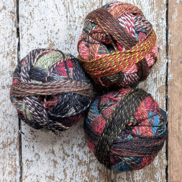 Schoppel | Edition 3 | Sport Weight Yarn, colour: Rainbow Spots 2630, Extra-fine merino wool from Schoppel with stunning gradient colourway, from superwash wool. This machine washable merino yarn is an alternative for spincycle, Knit With Me