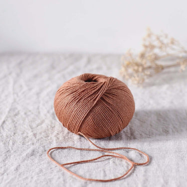 De Rerum Natura | Albertine Yarn | 4 Ply Merino Silk, Color: Or rose, Luxurious 4 ply merino silk yarn—Albertine is soft, drapey & perfect knitting wool UK for lace, baby knits & garments worn next to skin, Knit With Me