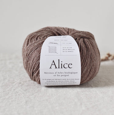 Alice by De Rerum Natura in châtaigne colour at Knit With Me yarn shop