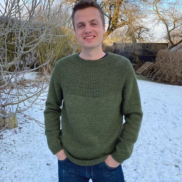Anker’s Sweater – My Boyfriend’s Size | PetiteKnit | Printed Pattern in option at Knit With Me yarn shop
