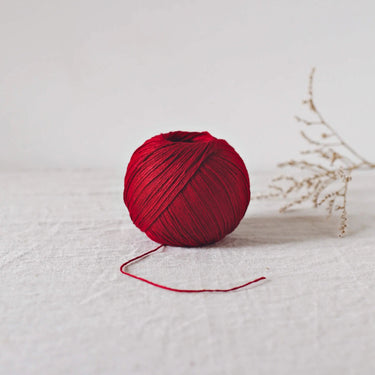 De Rerum Natura | Antigone Yarn | Silky Linen for Summer, De Rerum Natura Antigone is 100% linen yarn with a silky, cool feel. Perfect for summer knits like tops and cardigans. Naturally grown flax. Shop eco yarns now, Knit With Me