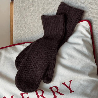 Chantal Mitten Kit, Style: Classic Mitten S/M or Fingerless Mitts S/M/L, A GORGEOUS kit! these luxury knitting kits. Include cashmere yarn and pattern. Making mittens projects easy. Make your own fingerless gloves or mittens , Knit With Me
