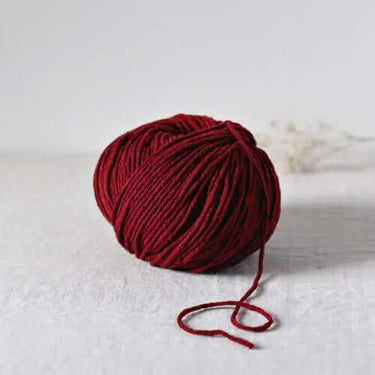 De Rerum Natura | Cyrano | Chunky Yarn, Color: Aubépine, Discover Cyrano by De Rerum Natura, a soft chunky yarn perfect for chunky knit blankets, chunky knitting wool, and cosy projects. Shop this aran wool now!, Knit With Me