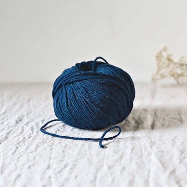 De Rerum Natura | Cyrano | Chunky Yarn, Color: Nuit, Discover Cyrano by De Rerum Natura, a soft chunky yarn perfect for chunky knit blankets, chunky knitting wool, and cosy projects. Shop this aran wool now!, Knit With Me