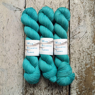 Wild Atlantic| Emer | Organic Merino Wool, Colour: Seaglass, Emer is a beautifully squishable organic merino wool. This fine base is wonderfully soft, making it the perfect match for next to skin garments and accessories. 4-ply/fingering weight 100g/400m.