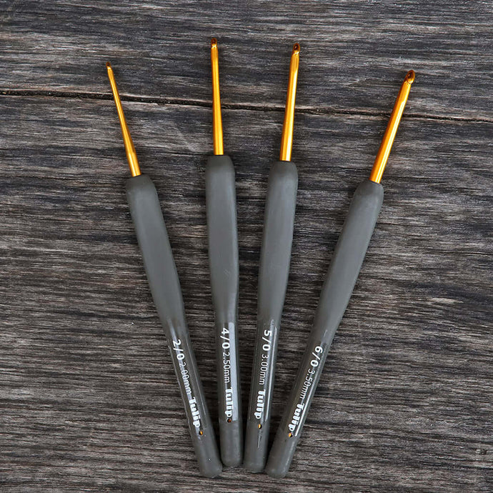 Tulip | Etimo Crochet Hook | Ergonomic Soft Grip, Size: 0.2mm to 7mm,, Shop Tulip Etimo hooks with ergonomic grips for smooth, fatigue-free crocheting. Soft cushion handle & sleek hook tip for effortless stitching., Knit With Me