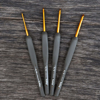 Tulip | Etimo Crochet Hook | Ergonomic Soft Grip, Size: 0.2mm to 7mm,, Shop Tulip Etimo hooks with ergonomic grips for smooth, fatigue-free crocheting. Soft cushion handle & sleek hook tip for effortless stitching., Knit With Me
