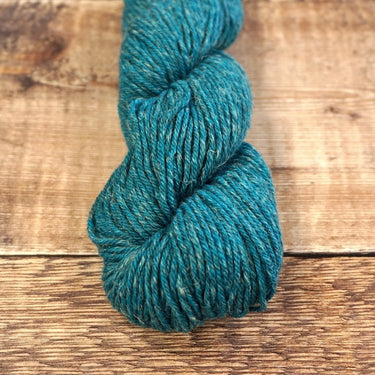 Carol Fellor | Stolen Stitches | Nua Worsted | Cosy Yarn, Colour: Hatters Teal Party, Soft worsted merino yarn with yak & linen—Nua is bouncy, non-superwash & ideal knitting wool UK for garments, accessories & textured knits., Knit With Me