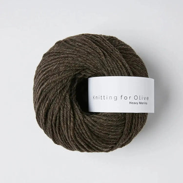 Knitting for Olive Heavy Merino yarn in brown, made from 100% Merino wool, showcasing natural texture and softness.