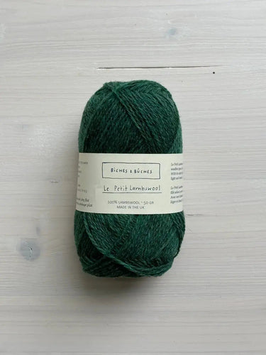 Le Petit Lambswool | Biches and Buches, colour: Forest Green, The lambswool blend provides the perfect balance of structure and drape. This fingering-weight yarn is a Scottish lambswool with tweed yarn speckles. , Knit With Me