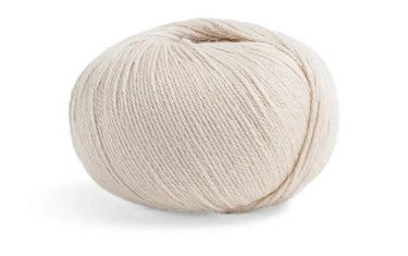 Lamana | Lima | Merino, Silk & Baby Alpaca Blend Yarn, Color: 00 Wool White/Peach, Lamana Lima is a luxurious blend of merino wool, silk, and baby alpaca. Lightweight, soft, and smooth with great elasticity – perfect for year-round knits., Knit With Me