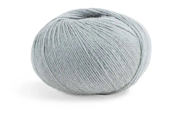 Lamana | Lima | Merino, Silk & Baby Alpaca Blend Yarn, Color: 05 Silver Grey, Lamana Lima is a luxurious blend of merino wool, silk, and baby alpaca. Lightweight, soft, and smooth with great elasticity – perfect for year-round knits., Knit With Me
