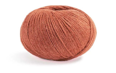 Lamana | Lima | Merino, Silk & Baby Alpaca Blend Yarn, Color: 25 Copper, Lamana Lima is a luxurious blend of merino wool, silk, and baby alpaca. Lightweight, soft, and smooth with great elasticity – perfect for year-round knits., Knit With Me