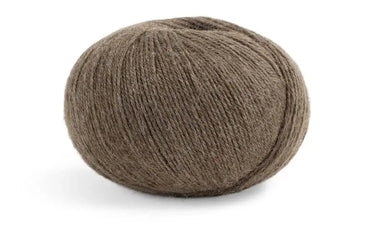 Lamana | Lima | Merino, Silk & Baby Alpaca Blend Yarn, Color: 48 Macadamia, Lamana Lima is a luxurious blend of merino wool, silk, and baby alpaca. Lightweight, soft, and smooth with great elasticity – perfect for year-round knits., Knit With Me