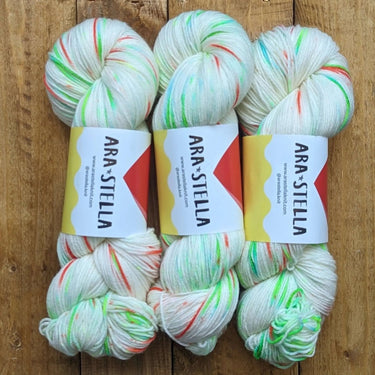 ARA STELLA Luxe Sock Yarn | Hand-Dyed Merino Blend 4ply, Color: Match Point, Lusciously soft ARA STELLA Luxe Sock yarn, hand-dyed in Surrey. Made with extra fine superwash merino and nylon for strength. Ideal for socks & scarves., Knit With Me