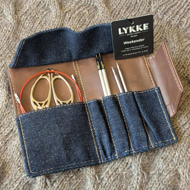 LYKKE Weekender Knitting Needle Travel Case with scissors and needles displayed.