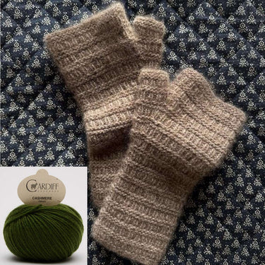 My Favourite Things Gloves No. 1 Fingerless Gloves Kit with Cardiff Cashmere, Colour: 579 MEMPHIS, Gloves No. 1 by My Favourite Things are a luxurious pair of fingerless gloves worked in a simple textured pattern. I knitted a pair over Christmas 2023 and