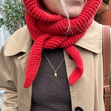 Sophie Hood | PetiteKnit | Printed Pattern in option at Knit With Me yarn shop