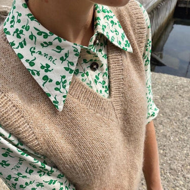 Stockholm Slipover V-neck | PetiteKnit | Printed Pattern in option at Knit With Me yarn shop