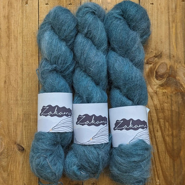 Zakami | Suri Fluff Lace | Baby Suri Alpaca & Silk Yarn, Colour: Pendulim , This incredibly soft blend of Baby Suri Alpaca and Silk is an absolute dream. So very soft and light. It can be used on it's own or held together with a strand of heavier weight y