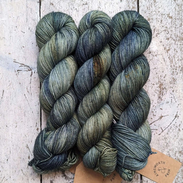 Knitting Shed | A&P Classic Sock 4ply | Merino Sock Yarn, Color: There be Dragons, A hand-dyed 2-ply, fingering weight non, mulesed merino and nylon blend for beautifully soft and durable socks, hats and other accessories., Knit With Me
