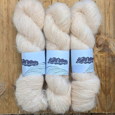 Zakami | Brushed Suri Alpaca | 100% Brushed Suri Alpaca | Fingering Yarn, Colour: Each Peach, Dreamy 100% Brushed Suri Alpaca is incredibly soft and light in a very different way to Silk Mohair. It can absolutely be used on it's own as a fingering weight