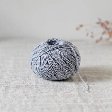 De Rerum Natura | Candide Yarn | Light Wool-Cotton Blend, Colour: Muscari, De Rerum Natura Candide is a soft wool-cotton blend yarn, perfect for spring knits. Naturally dyed, eco-friendly, and ideal for textured stitches. Shop now!, Knit With Me