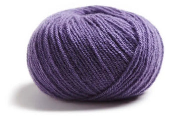Lamana | Como | Super Fine Merino, Color: 31 Plum, Lamana Como is ultra-soft merino wool, perfect for double knitting wool (DK wool) projects. This DK yarn offers warmth, lightness, and quality! 25g DK yarn, Knit With Me