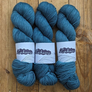 Zakami | Corriedale | Small Batch Yarn, Colour: Pendulim, Corriedale strikes the perfect balance of hard-wearing and supple. This yarn is perfect for socks and other projects such as hats and jumpers and offers great stitch definition. It works as a wonde
