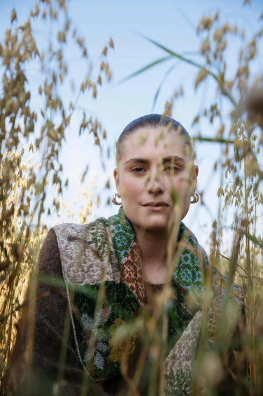 Cultivate: Knitting the Beauty of Nature, , In Cultivate, Dee Hardwicke and Jonna Helin come together to celebrate the beauty of everyday simplicity through the art of knitting. Featuring 20 timeless patterns, this collection blends Dee’s botanical scarve