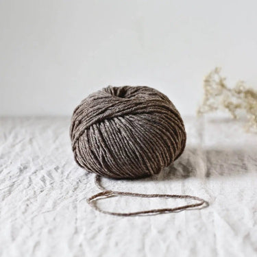 De Rerum Natura | Cyrano | Chunky Yarn, Color: Poivre, Discover Cyrano by De Rerum Natura, a soft chunky yarn perfect for chunky knit blankets, chunky knitting wool, and cosy projects. Shop this aran wool now!, Knit With Me