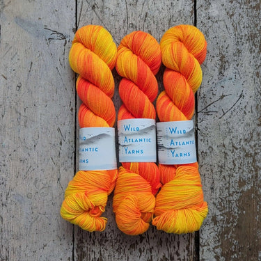 Wild Atlantic| Emer | Organic Merino Wool, Colour: Pheonix Feather, Emer is a beautifully squishable organic merino wool. This fine base is wonderfully soft, making it the perfect match for next to skin garments and accessories. 4-ply/fingering weight 100