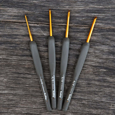 Tulip | Etimo Crochet Hook | Ergonomic Soft Grip, Size: 0.2mm to 7mm,, Shop Tulip Etimo hooks with ergonomic grips for smooth, fatigue-free crocheting. Soft cushion handle & sleek hook tip for effortless stitching., Knit With Me