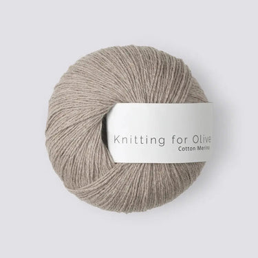 Ball of Knitting for Olive COTTON MERINO yarn, 70% cotton and 30% RWS certified Merino wool, suitable for all-season garments.