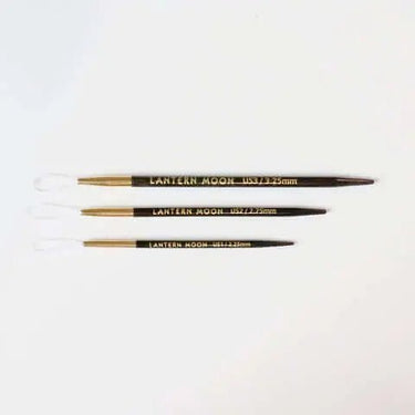 Lantern Moon Ebony Finishing Needles with smooth, large-eyed design for seamless knitting. Ideal tool for yarn and craft projects.