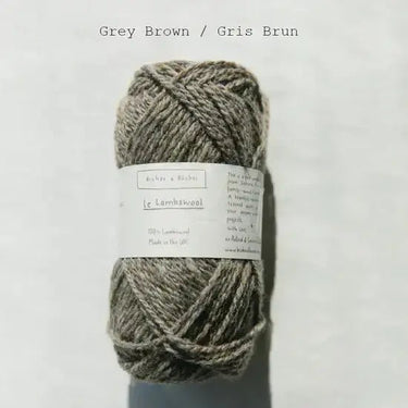 Biches & Bûches | Le Lambswool | Rustic Merino Yarn, Color: Grey Brown, Natural 100% lambswool yarn with rustic charm—soft, lofty & perfect knitting wool UK for handmade sweaters, scarves & cosy winter projects, Knit With Me