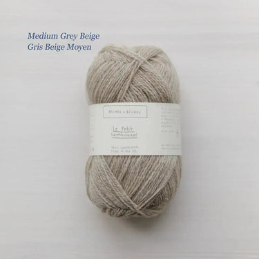 Le Petit Lambswool | Biches and Buches, colour: Medium Grey Beige, The lambswool blend provides the perfect balance of structure and drape. This fingering-weight yarn is a Scottish lambswool with tweed yarn speckles. , Knit With Me