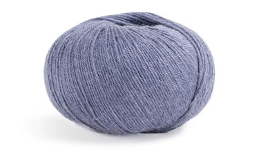 Lamana | Lima | Merino, Silk & Baby Alpaca Blend Yarn, Color: 61 Lavender, Lamana Lima is a luxurious blend of merino wool, silk, and baby alpaca. Lightweight, soft, and smooth with great elasticity – perfect for year-round knits., Knit With Me