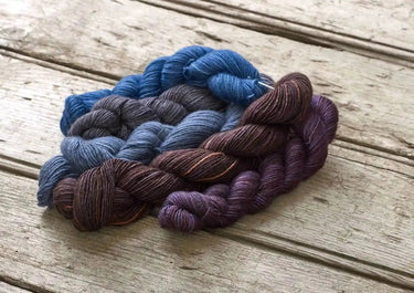 Manos del Uruguay | Fino Mini Skeins | Merino Silk Yarn, Color: Tabitha, Fino Mini Skeins blend soft merino & silk for luxe knits. Perfect UK yarn for gradients, colourwork & ethical making with rural impact., Knit With Me