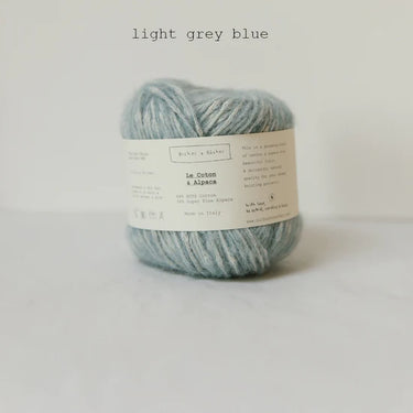Le Coton & Alpaca yarn in light grey blue, 66% GOTS cotton, 34% superfine alpaca, ideal for spring and autumn knitting projects.